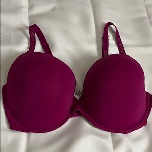 Victoria's Secret Fuchsia Bra